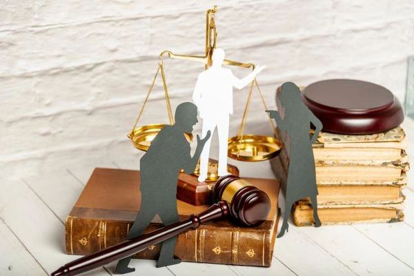 Avoid court - create parenting plans Bury